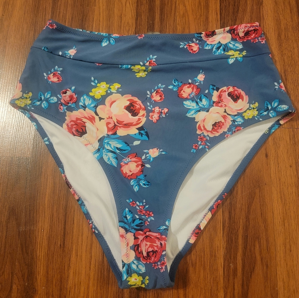 Cupshe Teal Blue Floral Bikini Botton - Size Medium